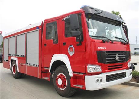 石家莊東風6噸消防車 城市滅火救援的可靠力量